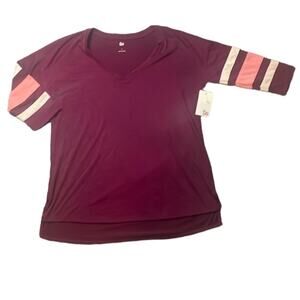 NWT SO maroon tshirt